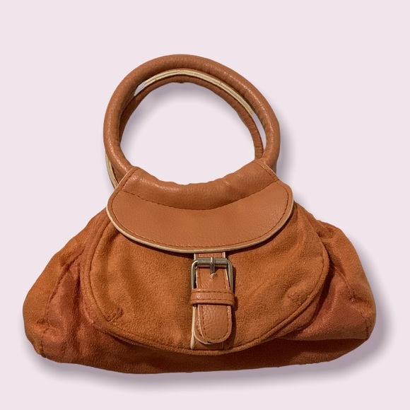Handbags - Vintage brown bag